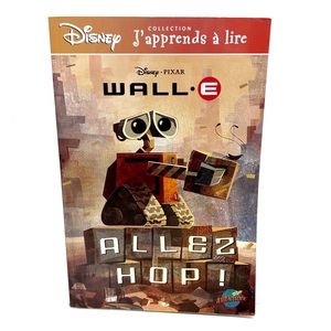 Disney Pixar Wall-E Childrens Picture Book in French Allez Hop Robot Reading Fun
